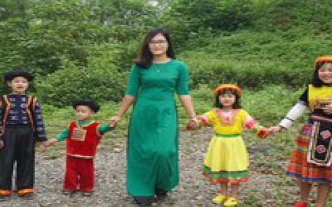 Tổ chức Varkey Foundation công bố phim ngắn về cô giáo toàn cầu Hà Ánh Phượng
